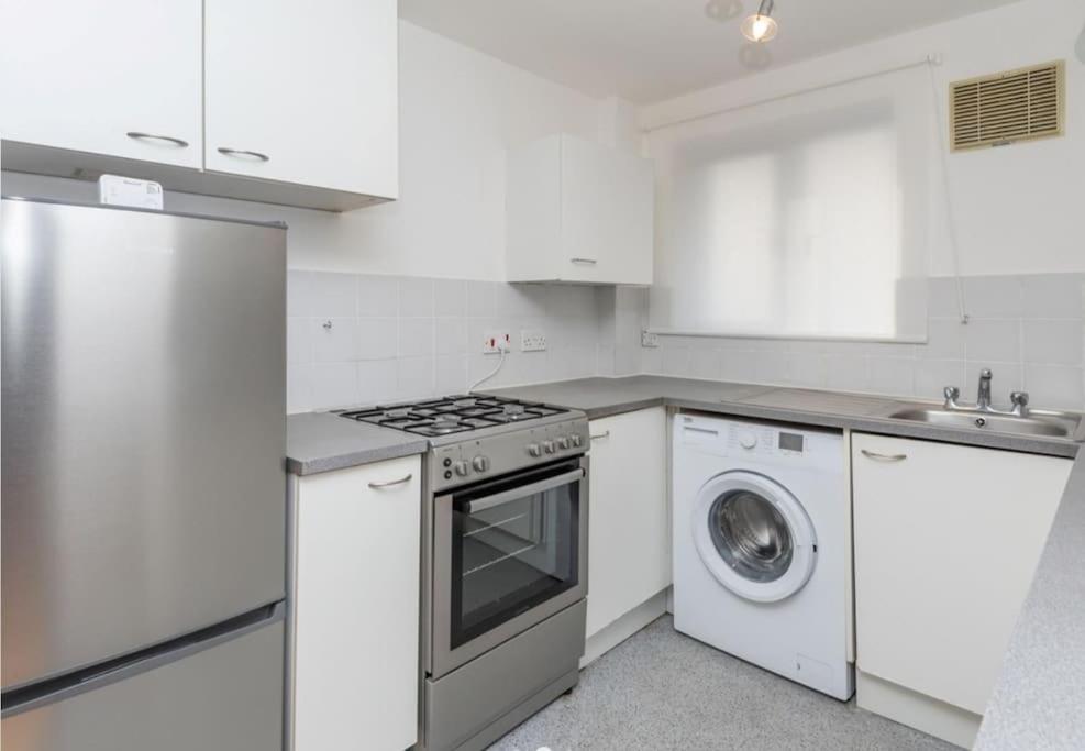 Bright, Nice Interior, Close To The City, 2 Bedroom Apartment Londra Dış mekan fotoğraf