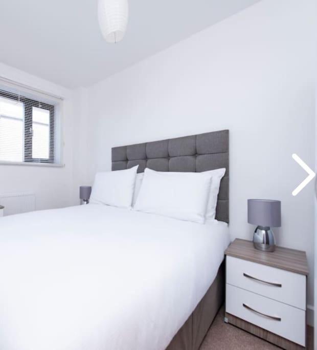 Bright, Nice Interior, Close To The City, 2 Bedroom Apartment Londra Dış mekan fotoğraf